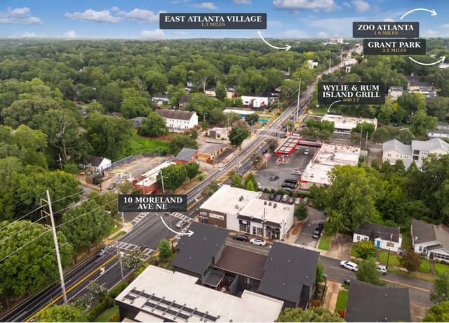 Aerial view marking 10 Moreland Avenue with distances to East Atlanta Village, Zoo Atlanta, Grant Park, and Wylie & Rum Island Grill